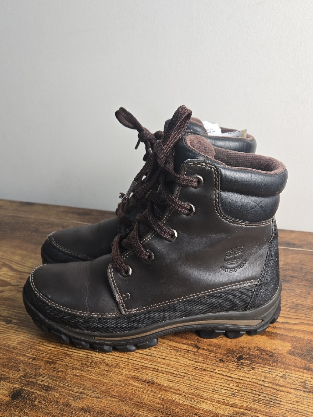 Timberland Boys Premium Brown‎ Leather Boots Mid Waterproof Sz 1.5 Streetwear